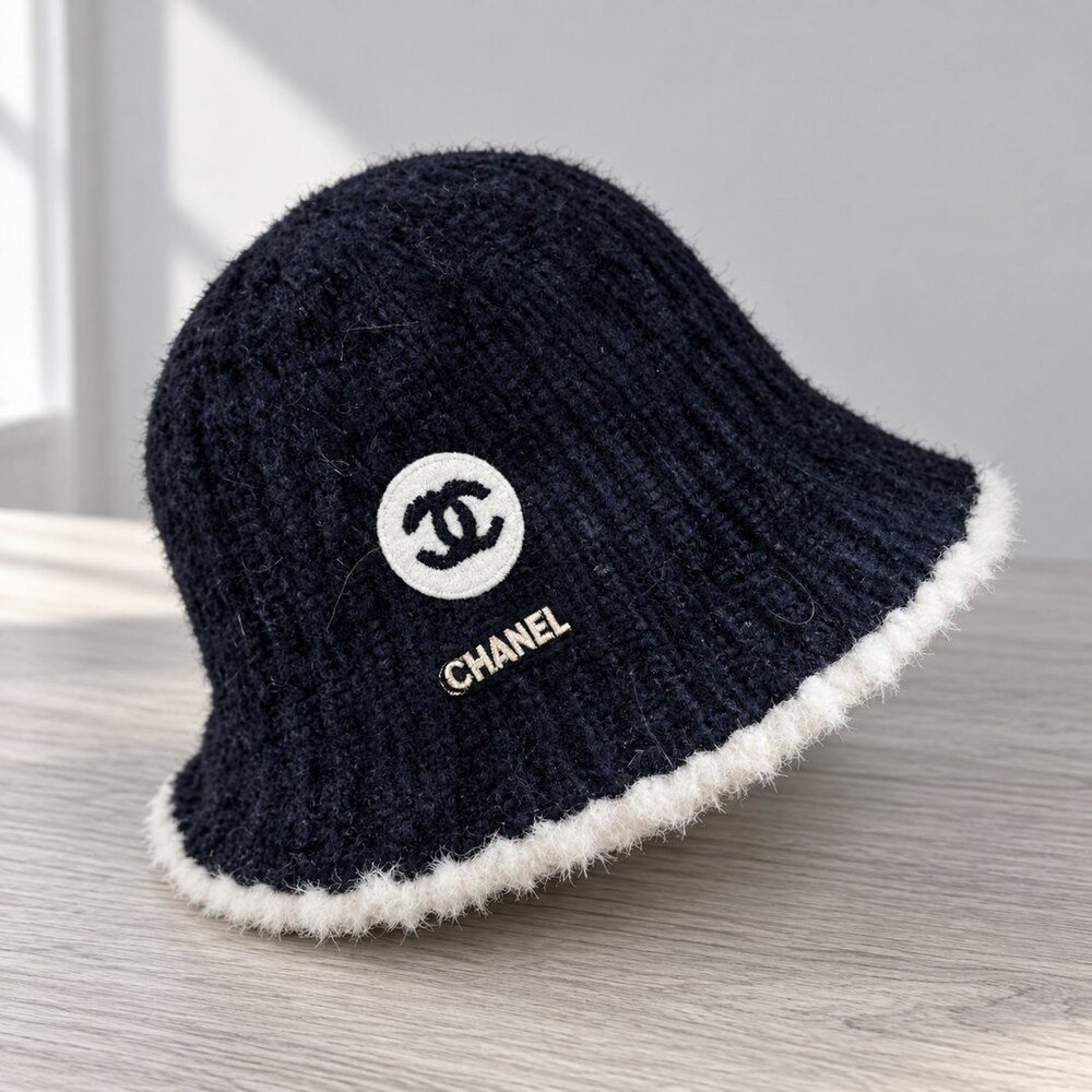 CHANEL Shearling Trim Knit Beanie - Picture 4 of 6